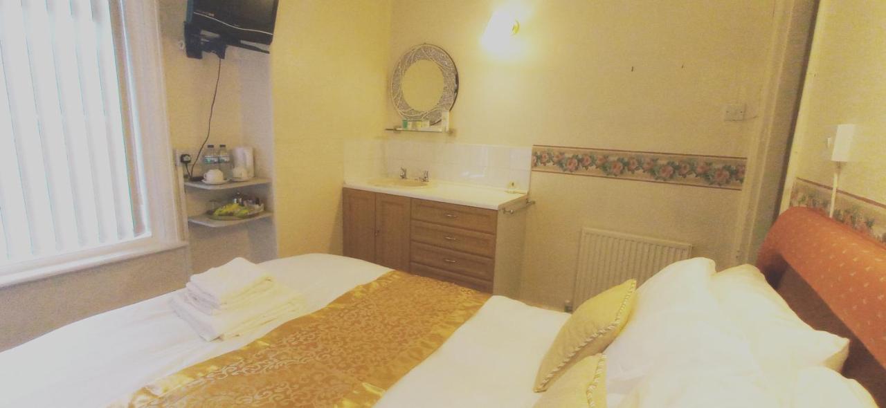 Lily Hotel Blackpool Extérieur photo
