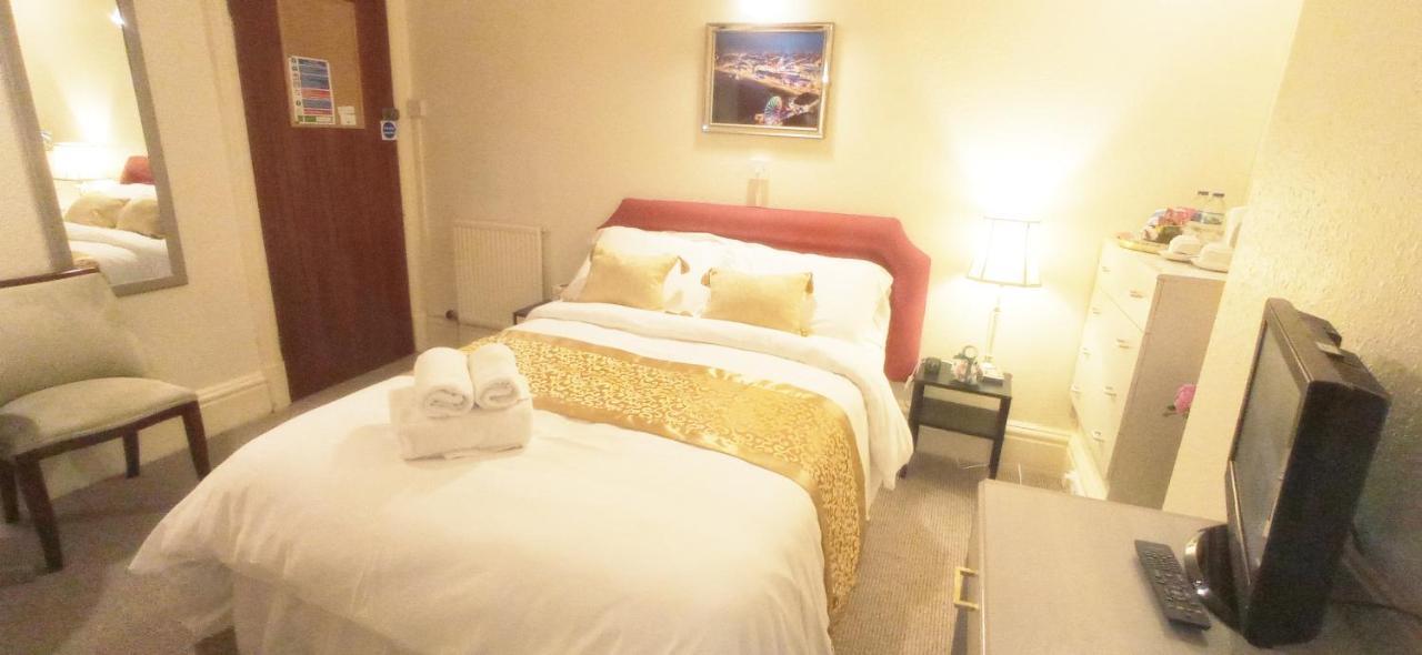 Lily Hotel Blackpool Extérieur photo