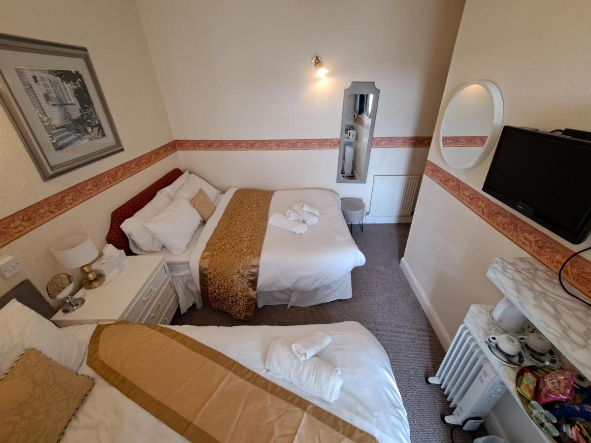 Lily Hotel Blackpool Extérieur photo