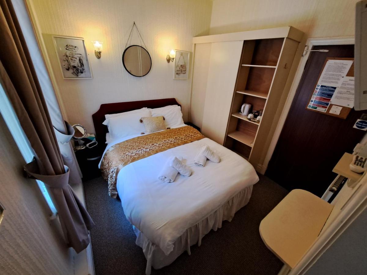 Lily Hotel Blackpool Extérieur photo